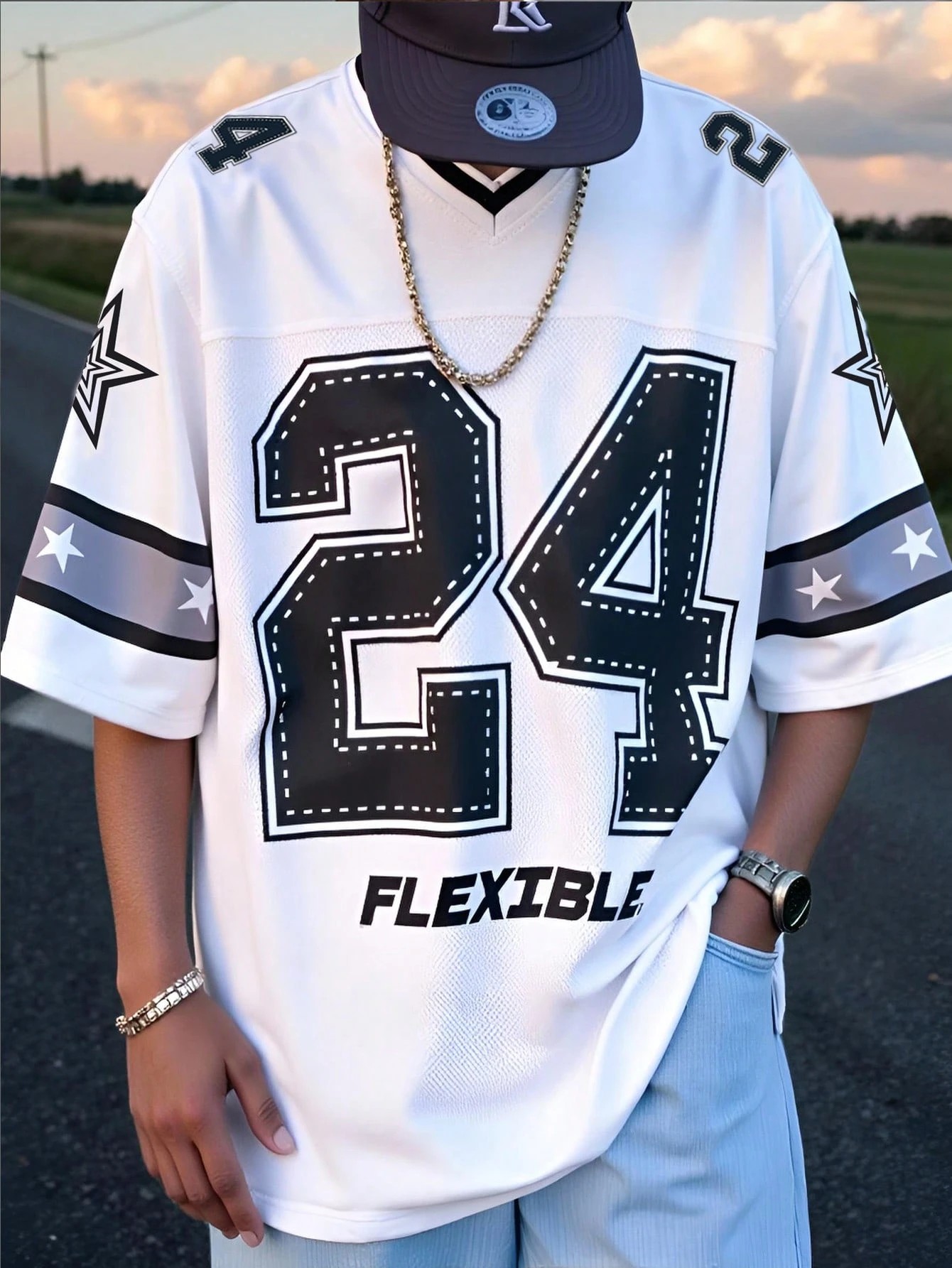 Mens Fashion Combination - The new men's V-neck T-shirt for