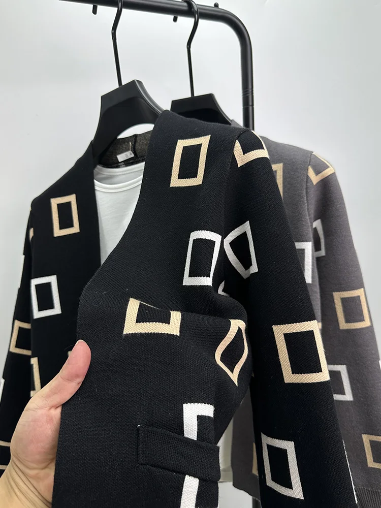 Luxury Quality Men's Designer  - Men'S Fashion V Neck Sweater 评论和价格